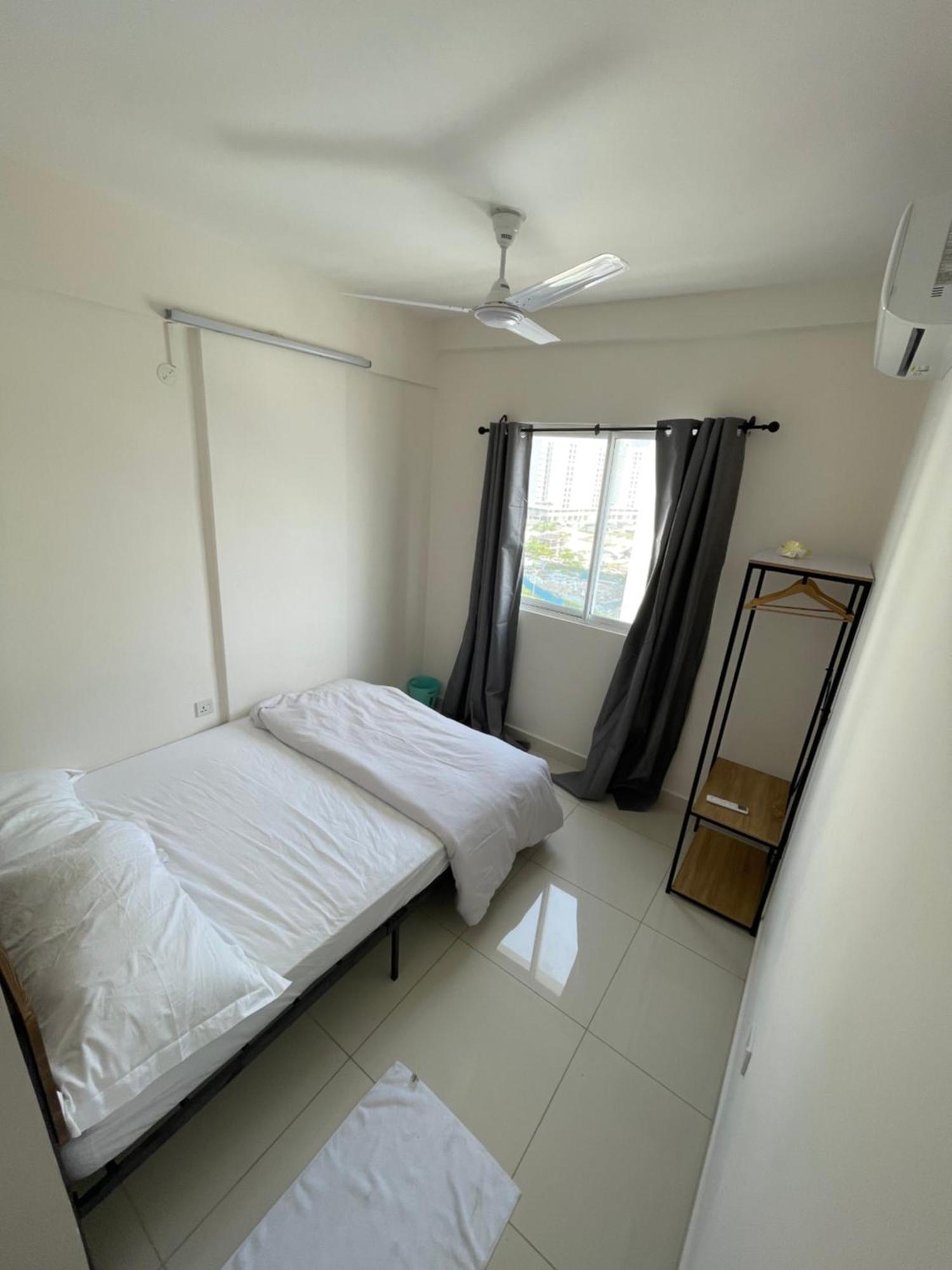 Clove Hulhumale Male
